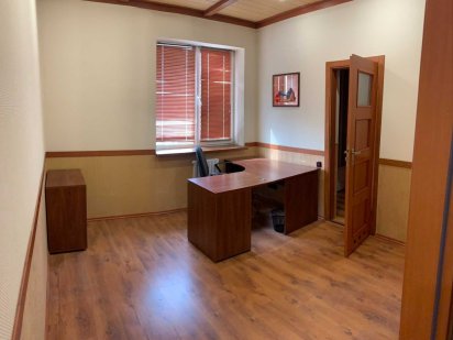 Сдается офис в районе ТРЦ "Караван" Дніпро