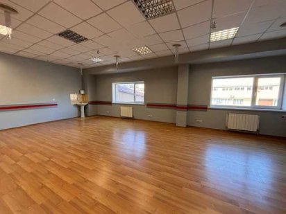 офісні  приміщення  у центрі міста