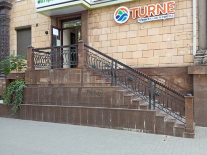 Оренда приміщення 42 м² на проспекті Соборному/Сталеварів