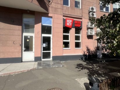 Без комісії Микільсько-Слобідська 2в, 38м2, н/ф, окремий вхід, 1 пов. Киев