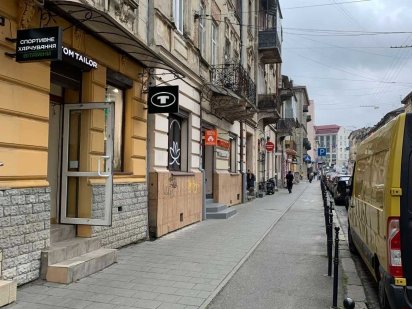 Оренда фасадного приміщення на КУЛІША 41000грн. Львов