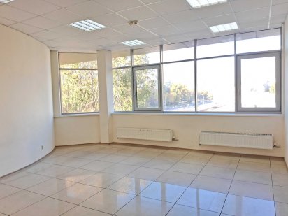 Сдам офис общей пл.35 кв.м. ж/м Победа 4 . Дніпро