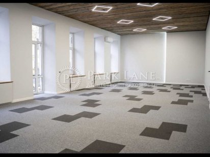 Лофт. Опенспейс. Богдана Хмельницького. метро Університет. Генератор Київ