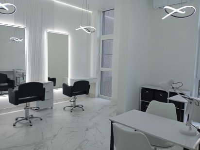 Оренда робочого місця перукаря, візажиста, майстра манікюру, тату Львов