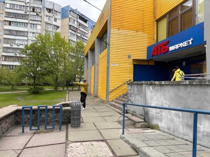 Оренда приміщення біля АТБ 10кв.м вул Здолбунівська, 9 Киев