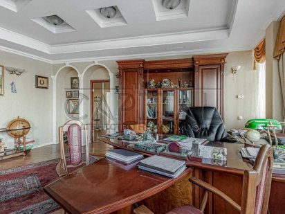 Гмири 1 , Позняки оренда отдельностоящего здания 1140квм Київ