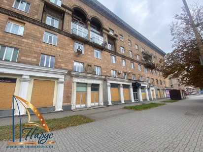 Приміщення на Соборному проспекті 138м2