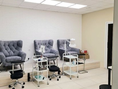 Старе Місто. Площа S = 100 m2. Доступ 24/7. Вінниця