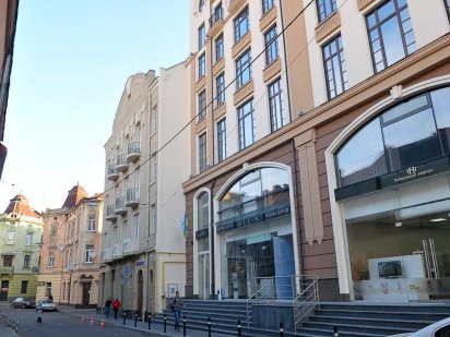 Оренда офісу 123,1 м² у центрі Львова, у БЦ «Ріус», 5 поверх Львов