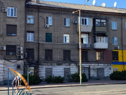 ТЦ "Україна" Лермонтова, 10, приміщення від 175м2, по 250 грн. за м2