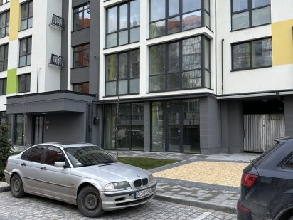 Оренда комерційного приміщення.Угорська Львів