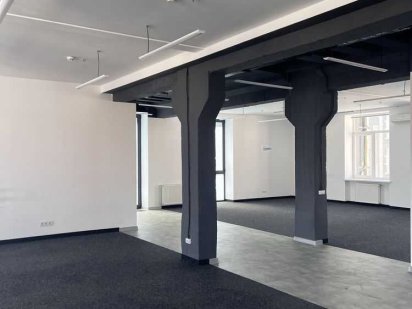 Оренда офісу на вул.Героїв УПА,316м2.Генератор!!! Львов