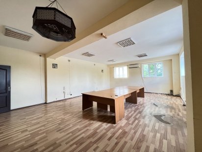 Офис на ж/м Тополь-1 Дніпро