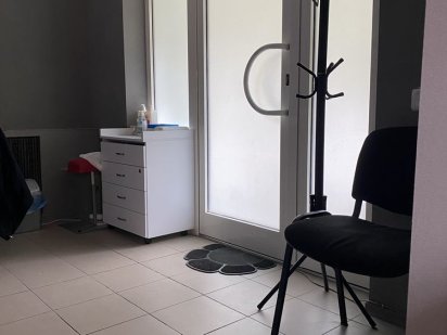 Оренда місця майстру манікюра/ аренда