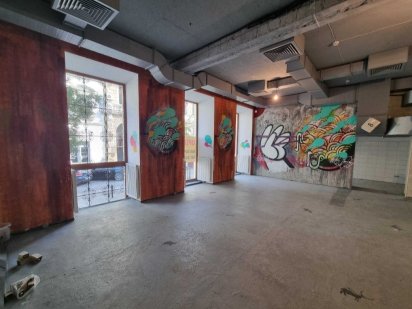 Оренда  фасадного комерційного приміщення вул Січових Стрільців ( цент Львів