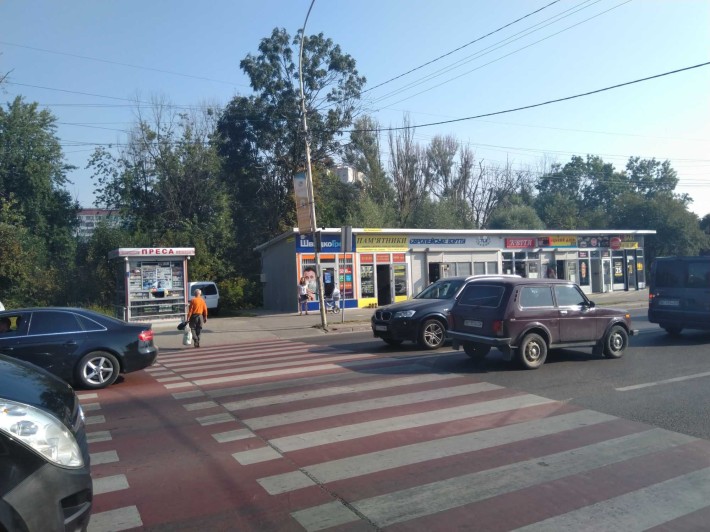 Оренда приміщення вул. Липинського (Навпроти Автовокзалу Північний) - фото 1