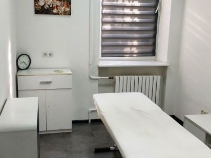 Оренда кабінета в студії краси на Набережній Дніпро