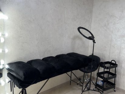 Аренда места лашмейкеру наращивание ресниц