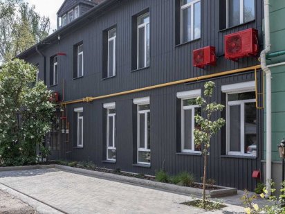 Центр,  327 м, своя парковка, бомбоубежище/Коммерция Дніпро