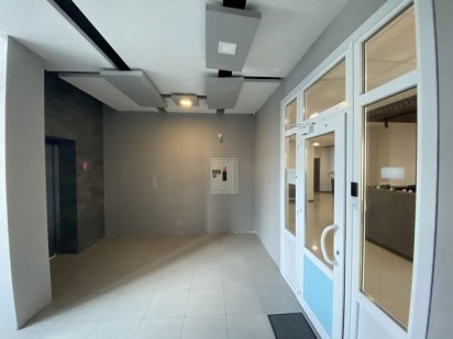 Оренда 200 метров, укрытия , постоянный свет, стоянка , аренда частями