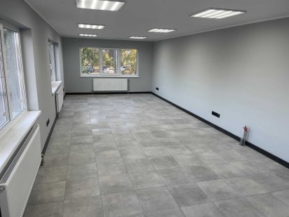 Офісне приміщення 40м2 . Водопостання+водовідведення Киев