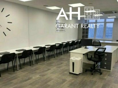 Невисокий поверх, опенспейс+2 кабінети,з меблями  БЦ Осокорки Київ