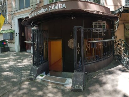 Сдам Магазин-Бар район Дерибасовской.