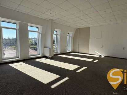 Оренда офісного приміщення, центр, вулиця Джерельна Львів