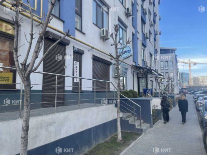 Оренда приміщення 100 кв.м в ЖК Рів'эра М Славутич Киев