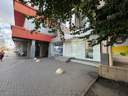 приміщення 420кв.м. Миру просп.3, Соборності, Дарницька площа Киев