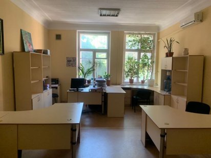 Сдам офис центр ул Воскресннская с меблью Дніпро