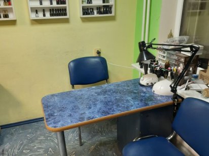 Сдам рабочее место мастера маникюра Бабурка