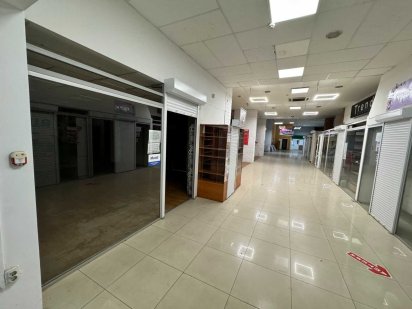 Торгове приміщення в новому ТЦ 23 кв.м. гарне місце біля Аврори Миколаїв