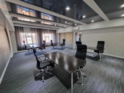 Аренда офиса 109 м. с мебелью. Бизнес-центр. Ярославская, 56. Подол Киев