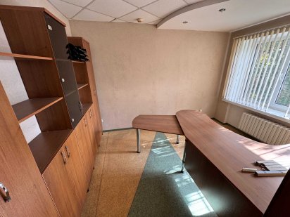 Офіс 9Слобідська/Будівельників 140м закрита територія ціна12000грн/міс Миколаїв