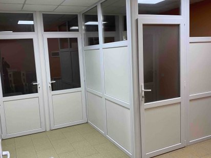 Оренда приміщення під салон краси , косметологіч. кабінет , перукарню Львов