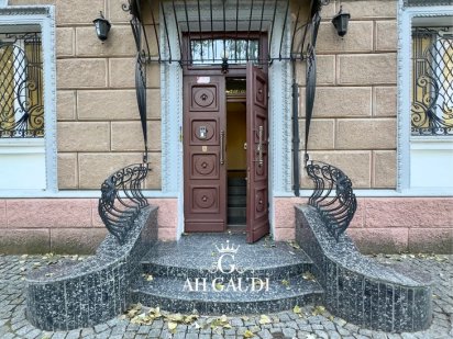 Набережная. Офис. Фасад. Бомбоубежище Место для авто. Миколаїв