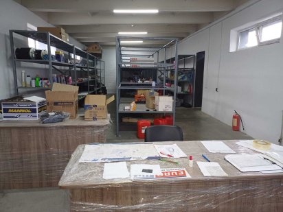 490м2 склад-магазин + офіси