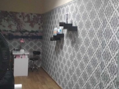 Сдам офисное помещение в шаговой доступности метро 16м2. Харків