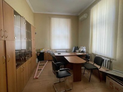 Оренда офісне приміщення ближній центр вул Мельника Львов