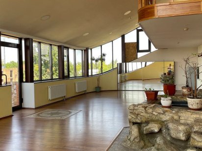 Аренда офиса. Свет весь день! Центр. Пентхаус. Для солидной компании Миколаїв