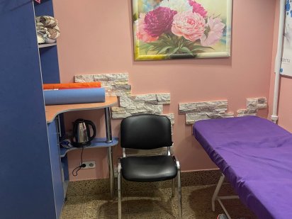 Аренда  кабинета косметолога,  макикюра/педикюра,есть душ, салтовка Харьков