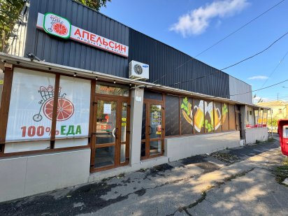 6 Слобідська навпроти Парка Петровського 45 кв.м. ціна 15000 грн/міс Миколаїв