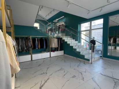 Оренда фасадного приміщення з  сучасним ремонтом на Сихові Львів