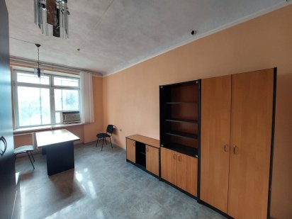 Аренда Офис Кабинет 18м.кв 1 этаж Доступ 24/7 район Автовокзал Чигрина Миколаїв