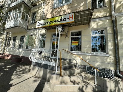 Пр.Центральний 74 кв.м. фасад гарне місце ціна 25000 грн/міс Миколаїв