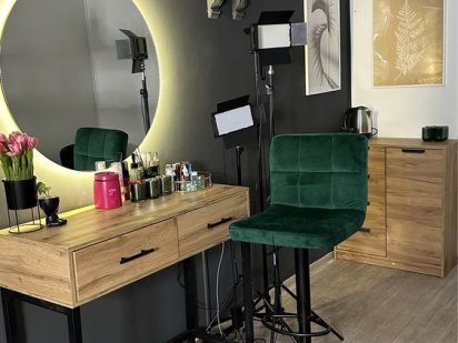 Аренда места Бровист/Визажист смена,почасово, посуточно Харків