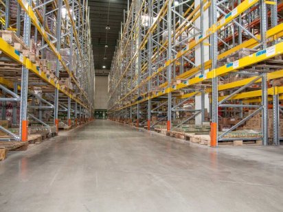 Сдам склад класса А со стеллажами Борисполь