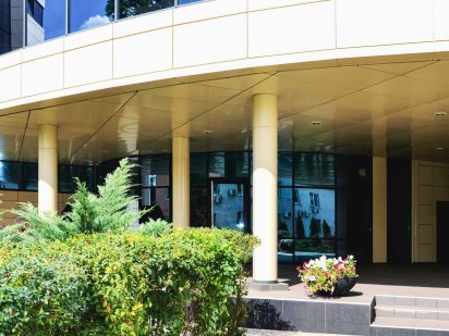 Оренда офісу 74,6 м2 5 поверх в БЦ Мегаполіс, пр. Героїв Харкова, 179Б Харьков