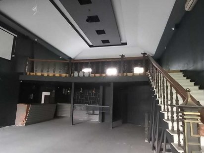 Таирова Сдам  фасадное  помещение 240кв.м Одеса